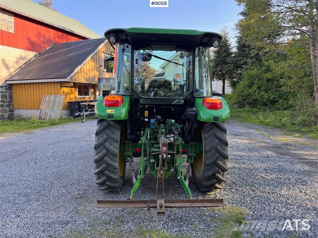 John Deere 5058E Tractors
