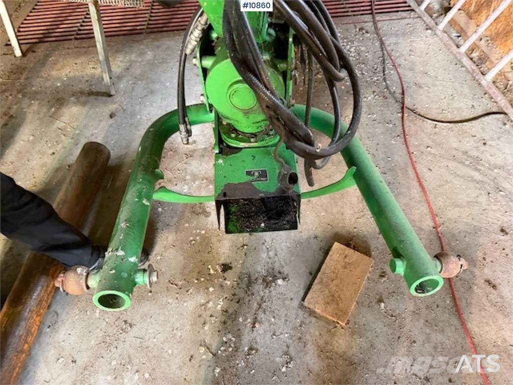 John Deere 530 Slåmaskin 其他收穫設備