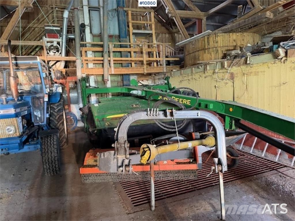 John Deere 530 Slåmaskin 其他收穫設備