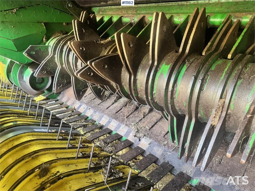 John Deere 575 معدات أخرى للحصاد