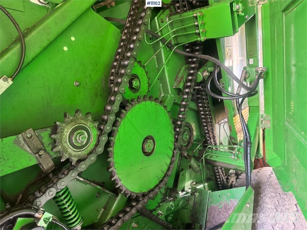John Deere 575 معدات أخرى للحصاد