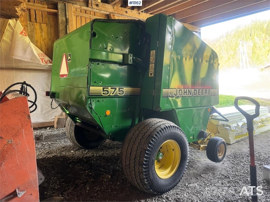 John Deere 575 معدات أخرى للحصاد