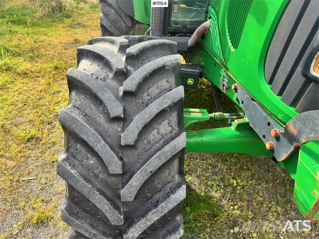 John Deere 5820 Traktorer