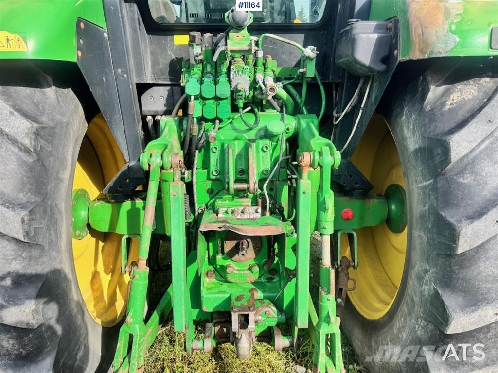 John Deere 5820 Traktorer