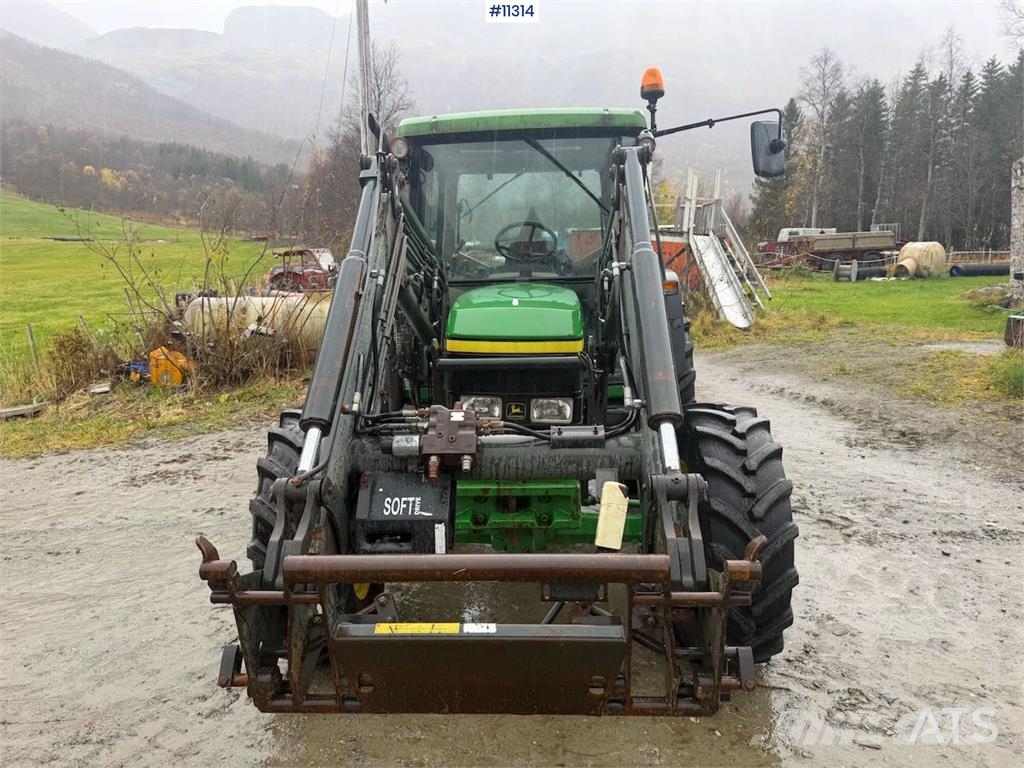 John Deere 6110 SE Tractores