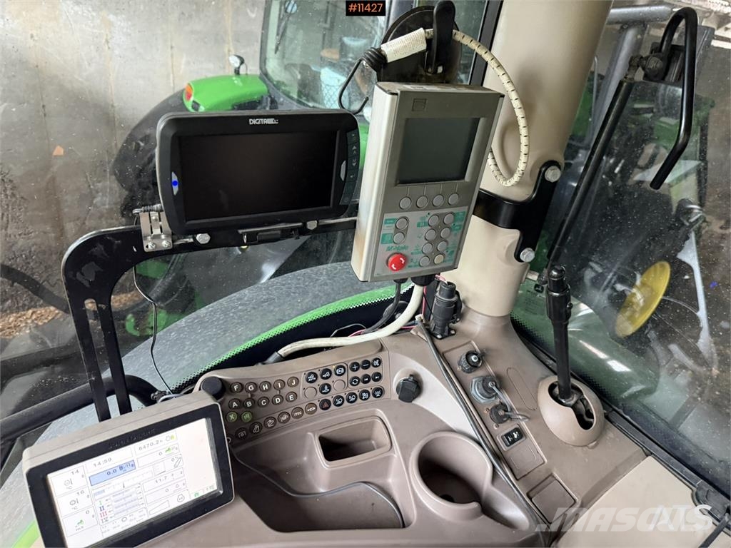 John Deere 6210R Traktorer