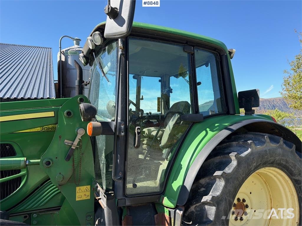 John Deere 6230 Premium 트랙터