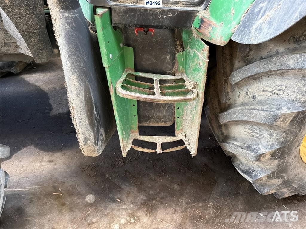 John Deere 6420 Трактори