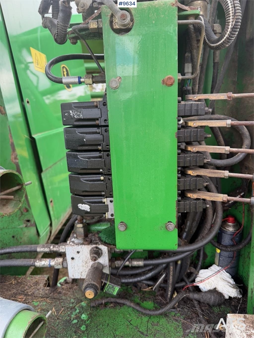 John Deere 678 معدات أخرى للحصاد