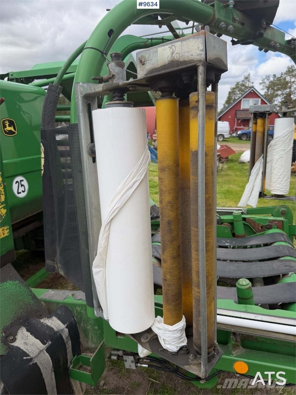 John Deere 678 معدات أخرى للحصاد