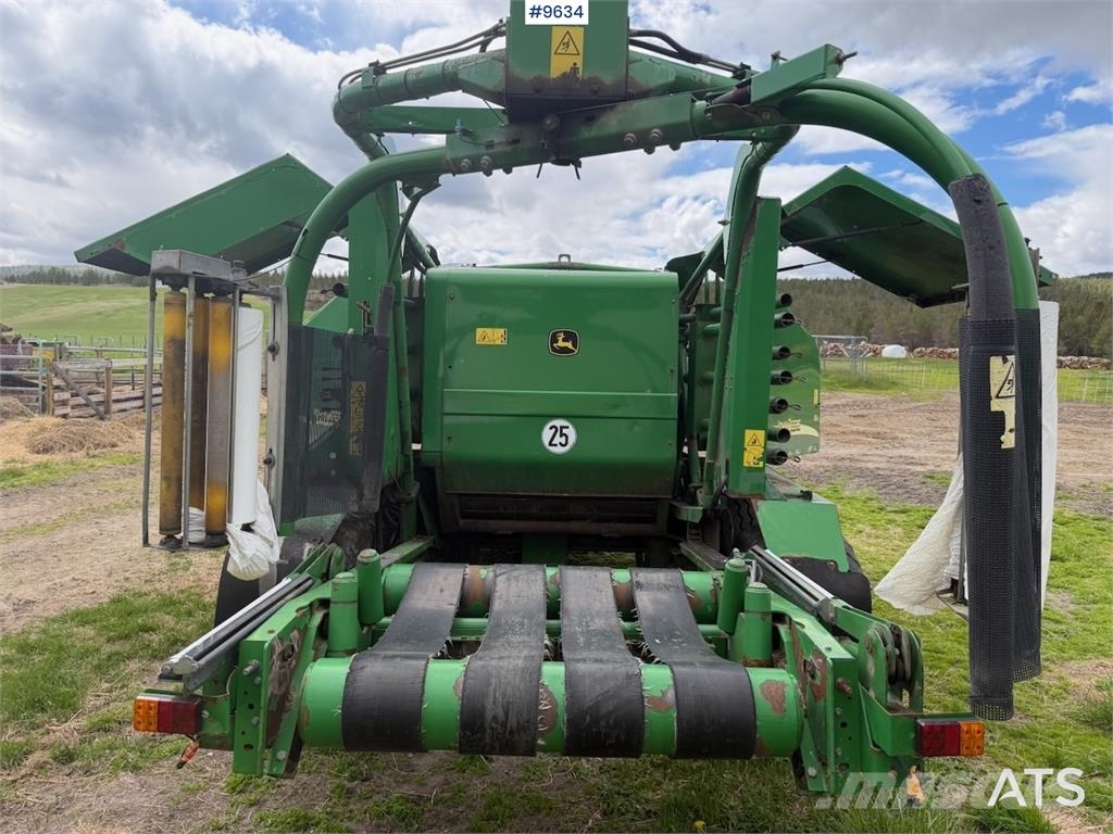 John Deere 678 معدات أخرى للحصاد