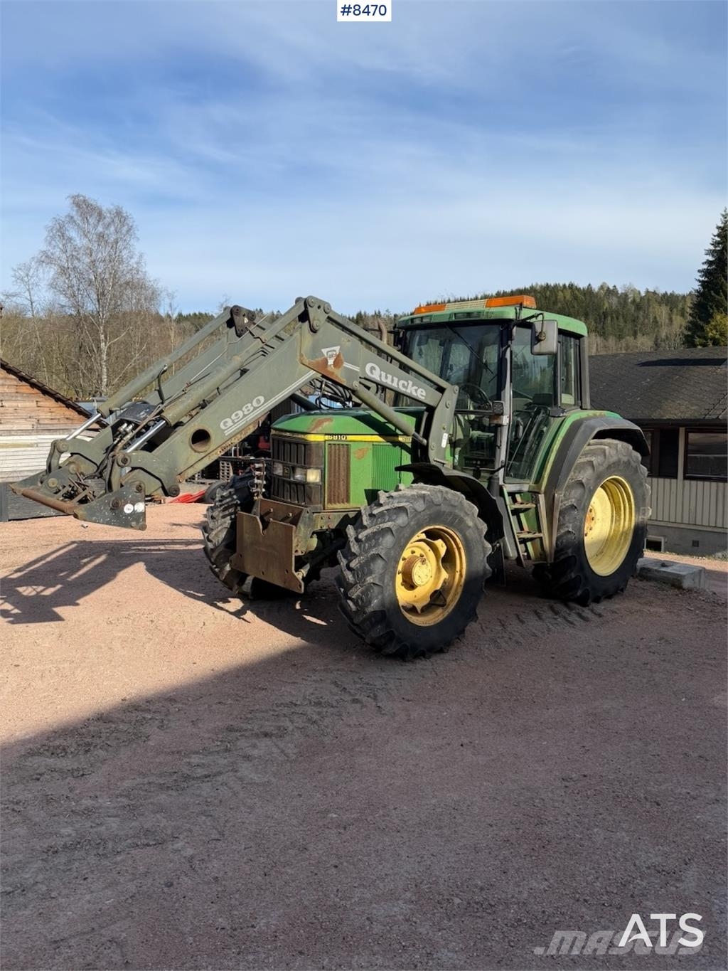 John Deere 6810 الجرارات