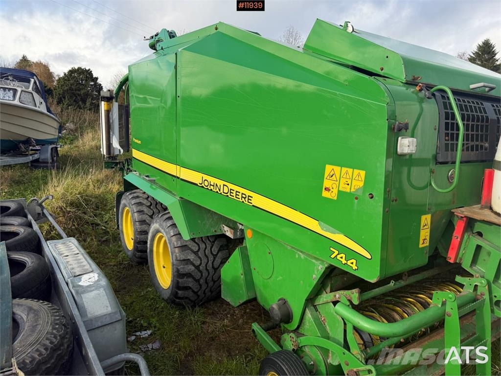 John Deere 744 Premium Kombipresse 其他收穫設備