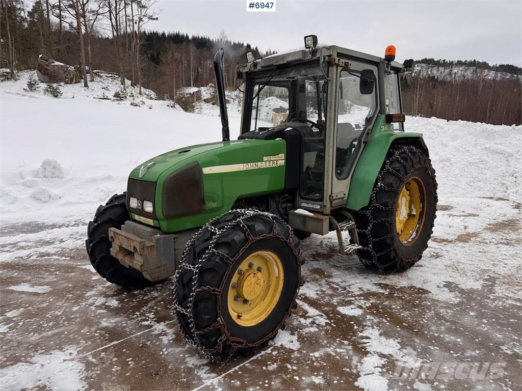 John Deere FD 3400. Tractors