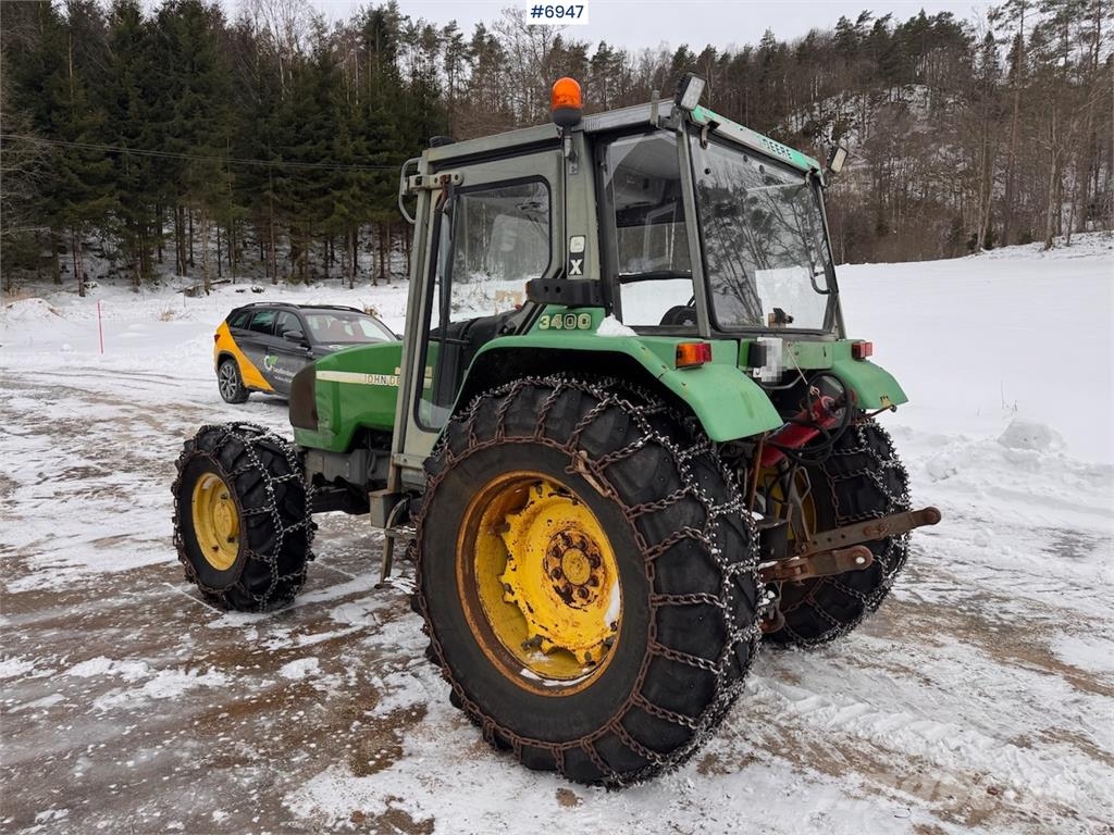 John Deere FD 3400. Tractors