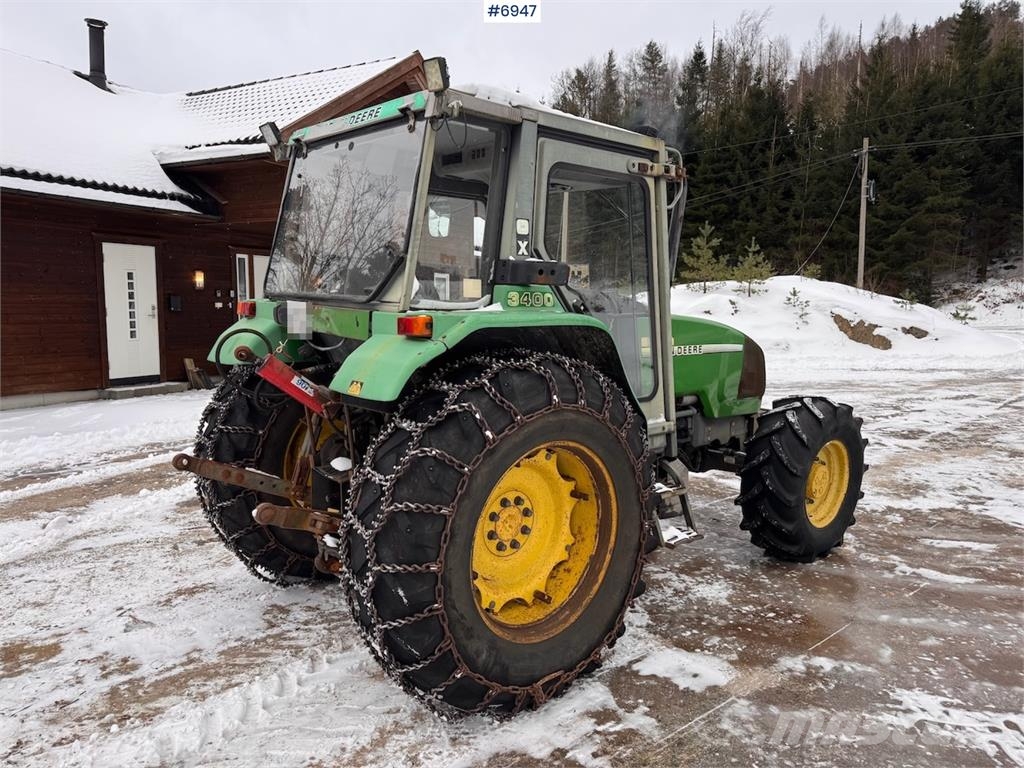John Deere FD 3400. Tractors