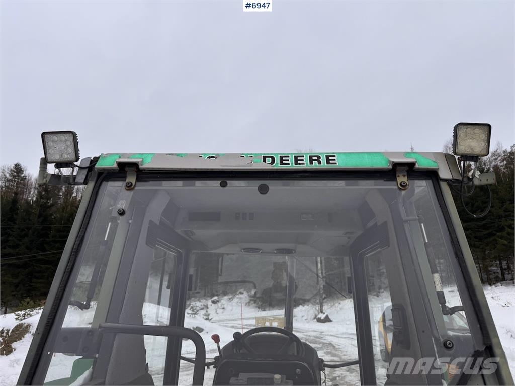 John Deere FD 3400. Tractors