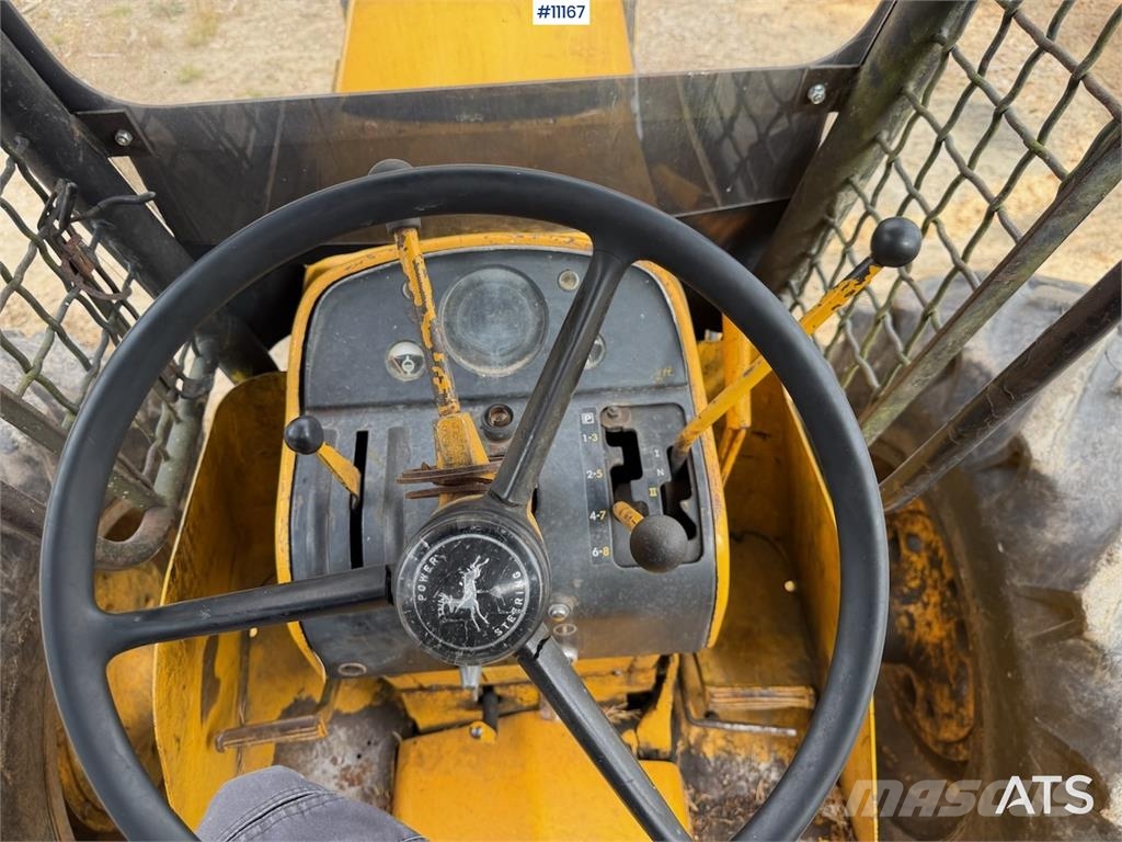 John Deere JD 440 Medienos transportavimo mašinų kranai
