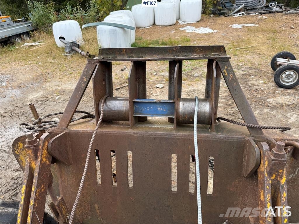 John Deere JD 440 Medienos transportavimo mašinų kranai