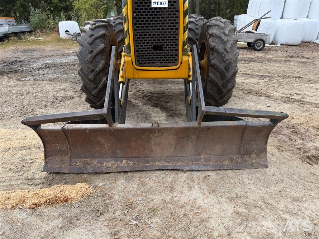John Deere JD 440 Medienos transportavimo mašinų kranai