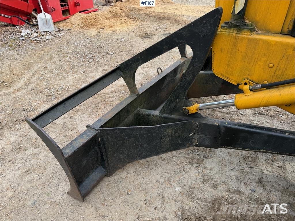 John Deere JD 440 Medienos transportavimo mašinų kranai