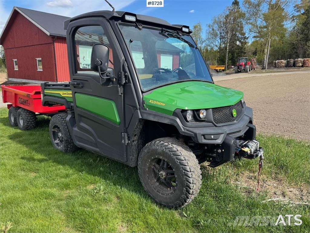 John Deere XUV 865 M Tractores