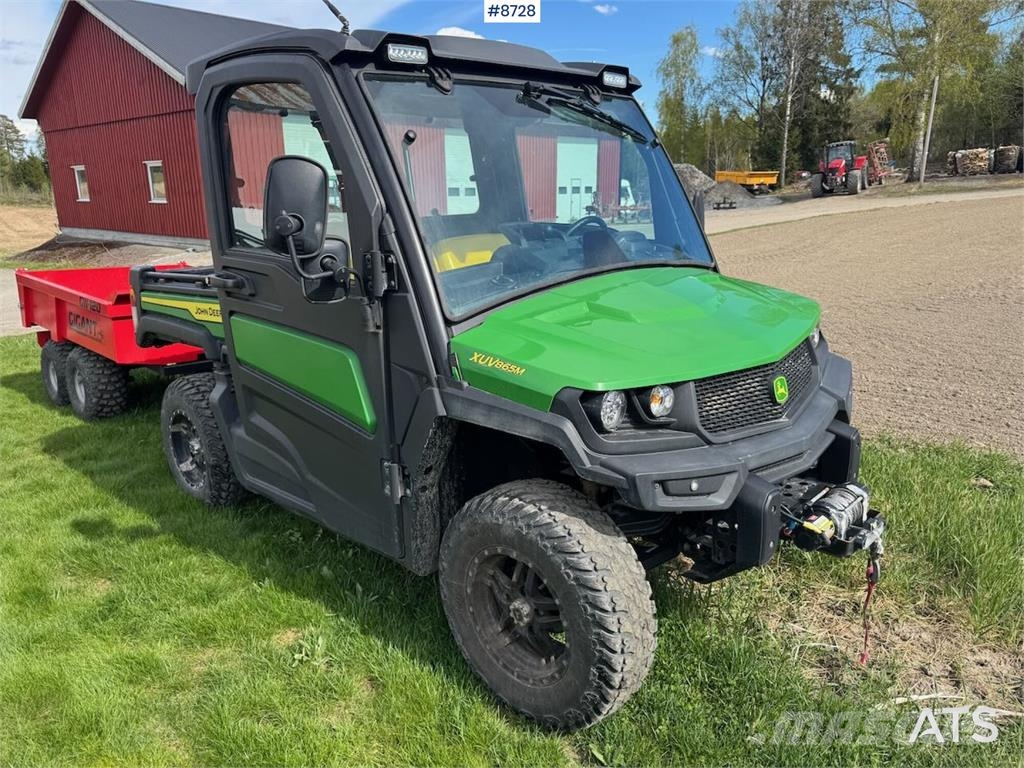 John Deere XUV 865 M Tractores