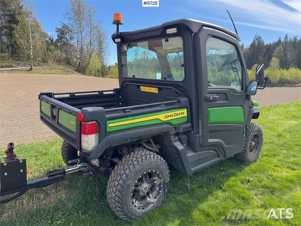 John Deere XUV 865 M Tractores