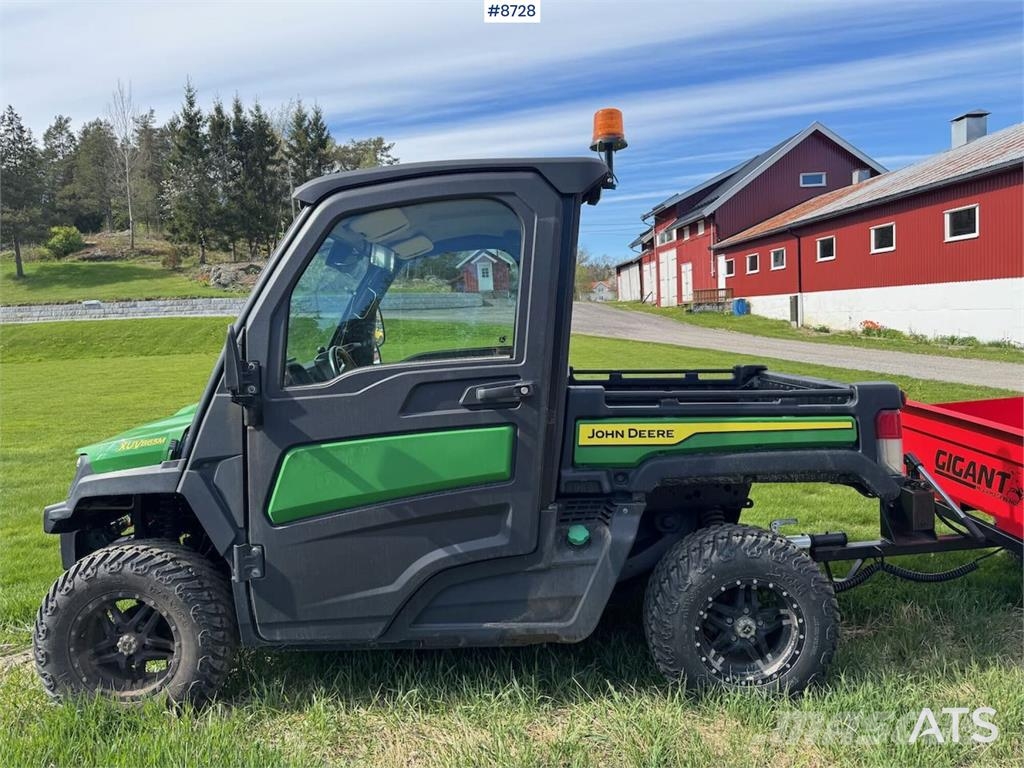 John Deere XUV 865 M Tractores