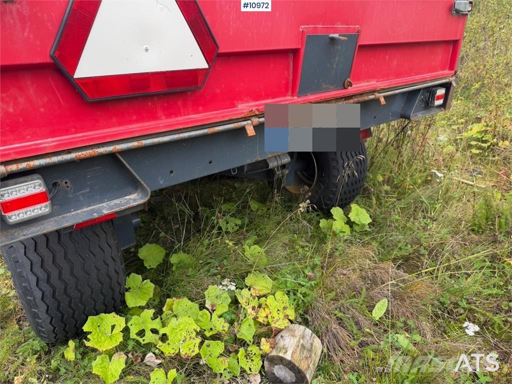 Junkkari J10 traktorhenger Przyczepy zbożowe