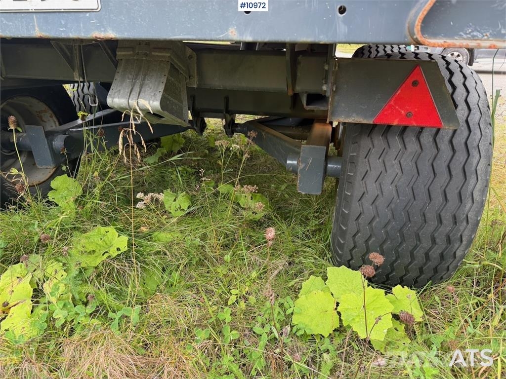 Junkkari J10 traktorhenger Przyczepy zbożowe