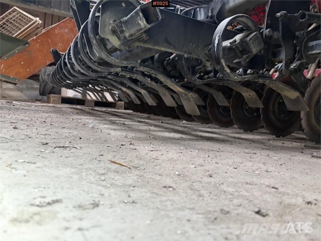 Junkkari Maestro Mechanické secí stroje