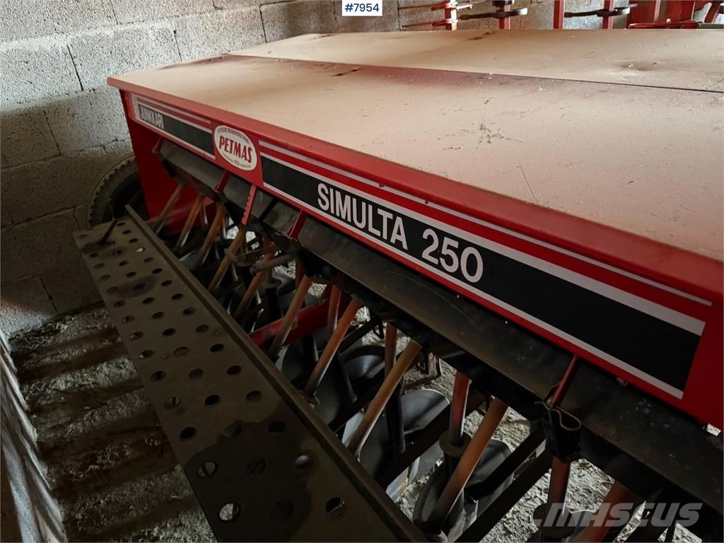 Junkkari Simulta 250 såmaskin Såmaskiner