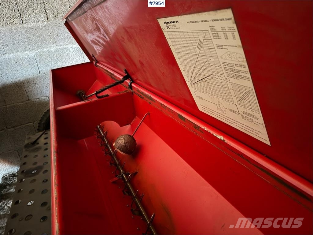 Junkkari Simulta 250 såmaskin Såmaskiner