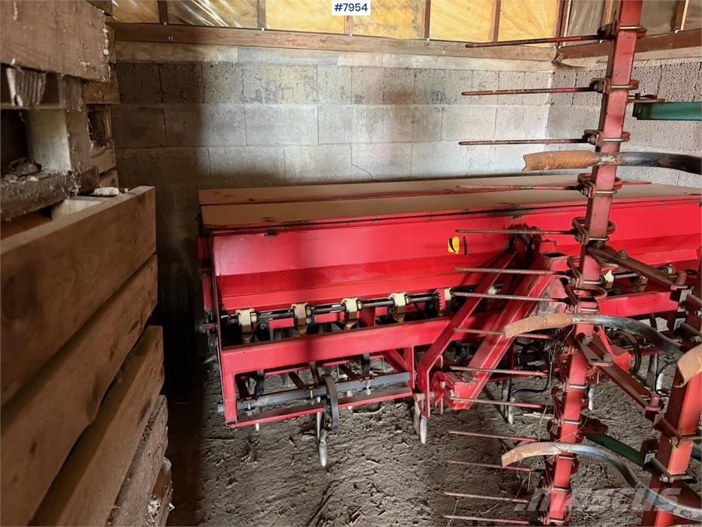 Junkkari Simulta 250 såmaskin Såmaskiner