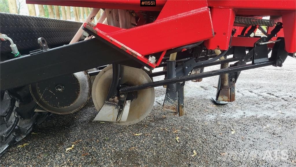 Junkkari Simulta 2500 T Külvikud