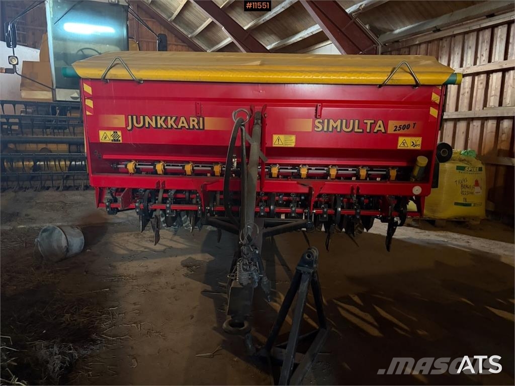 Junkkari Simulta 2500 T Külvikud