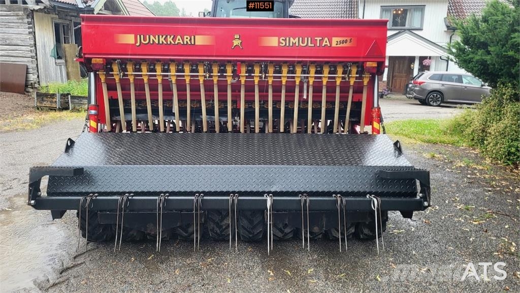 Junkkari Simulta 2500 T Külvikud