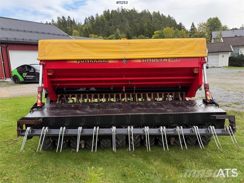 Junkkari Simulta 3000 ST Drillmaschinen
