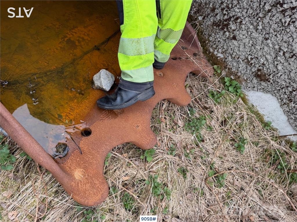 Klepp Mek Graveskuffe Otras máquinas y aperos de labranza