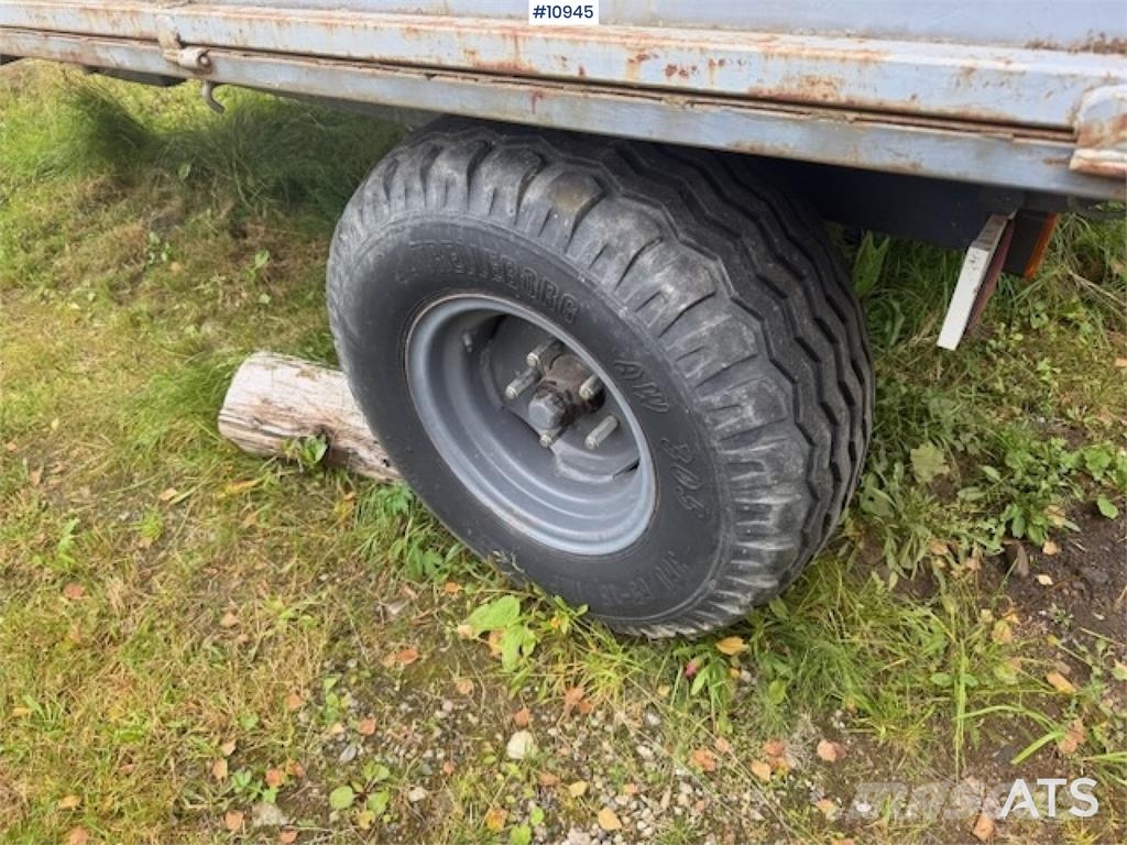 Klett 4 Traktorhenger Transbordeur