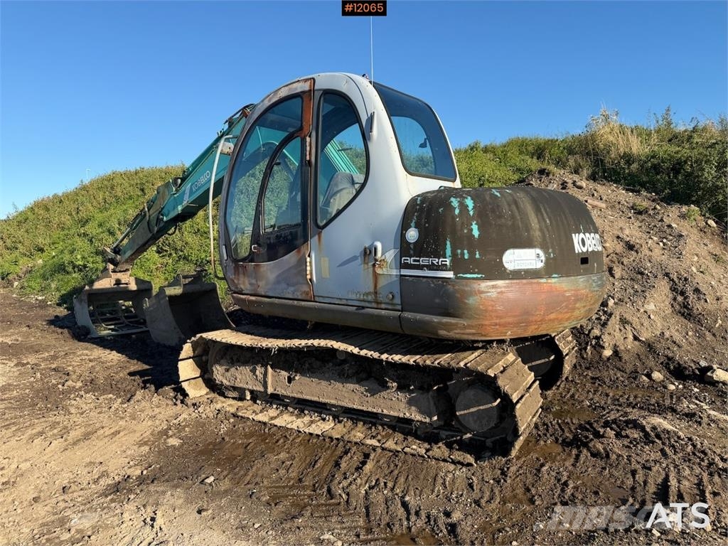 Kobelco Acera Lánctalpas kotrók