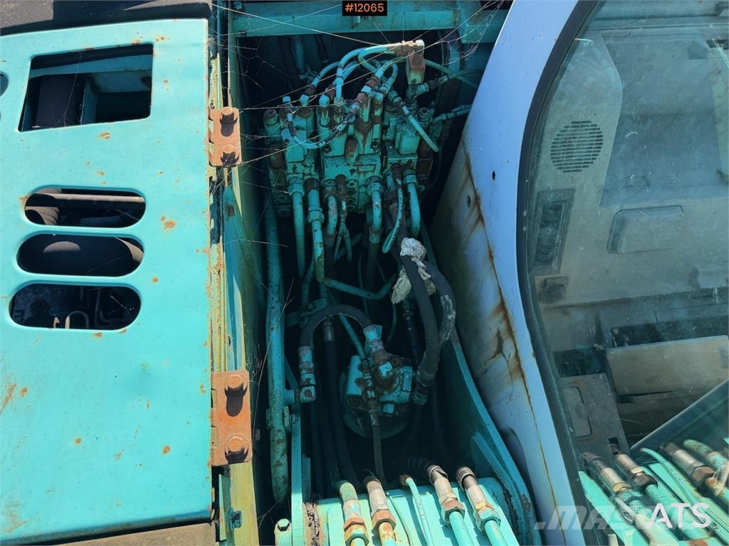 Kobelco Acera Lánctalpas kotrók