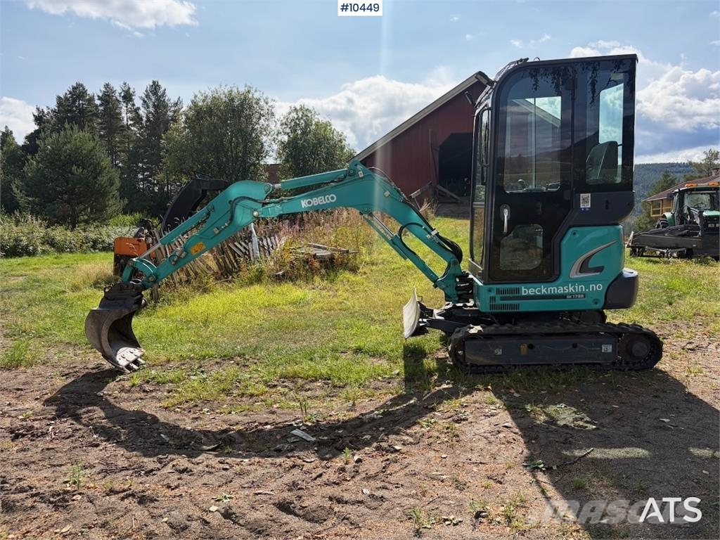 Kobelco SK17SR-3E Excavadoras sobre orugas