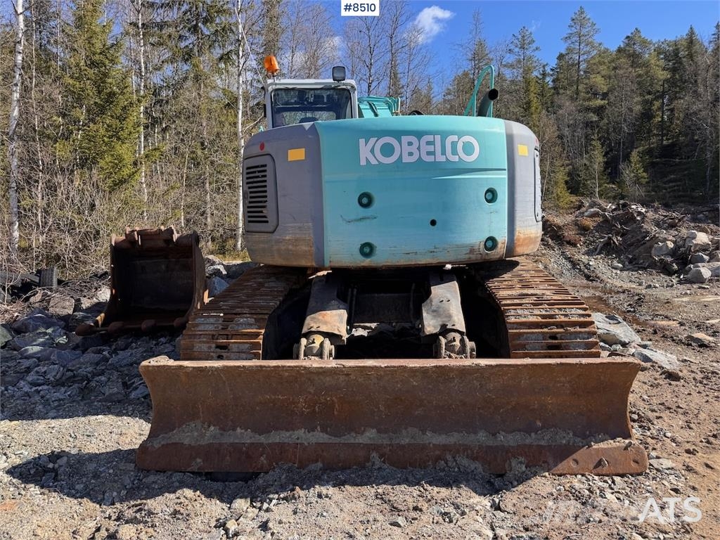 Kobelco SK235SR Excavadoras sobre orugas