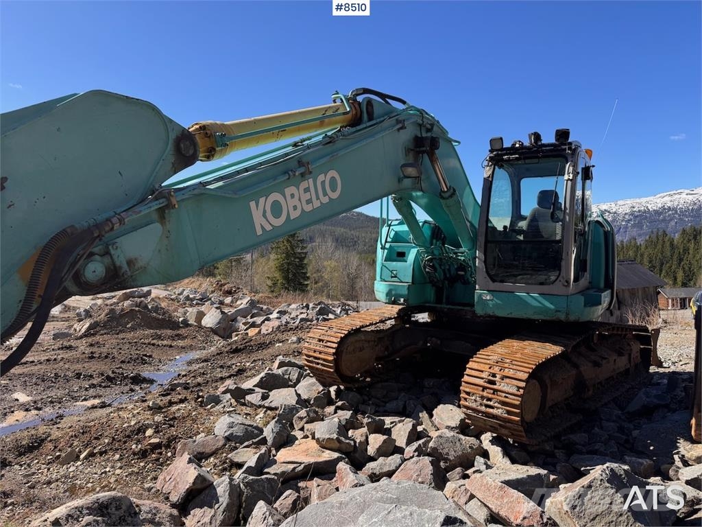 Kobelco SK235SR Excavadoras sobre orugas