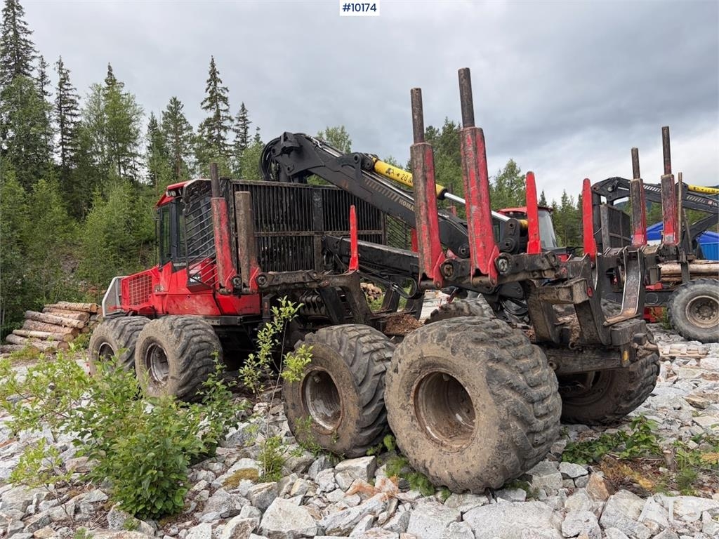 Komatsu 890.3 Lesní jeřáby
