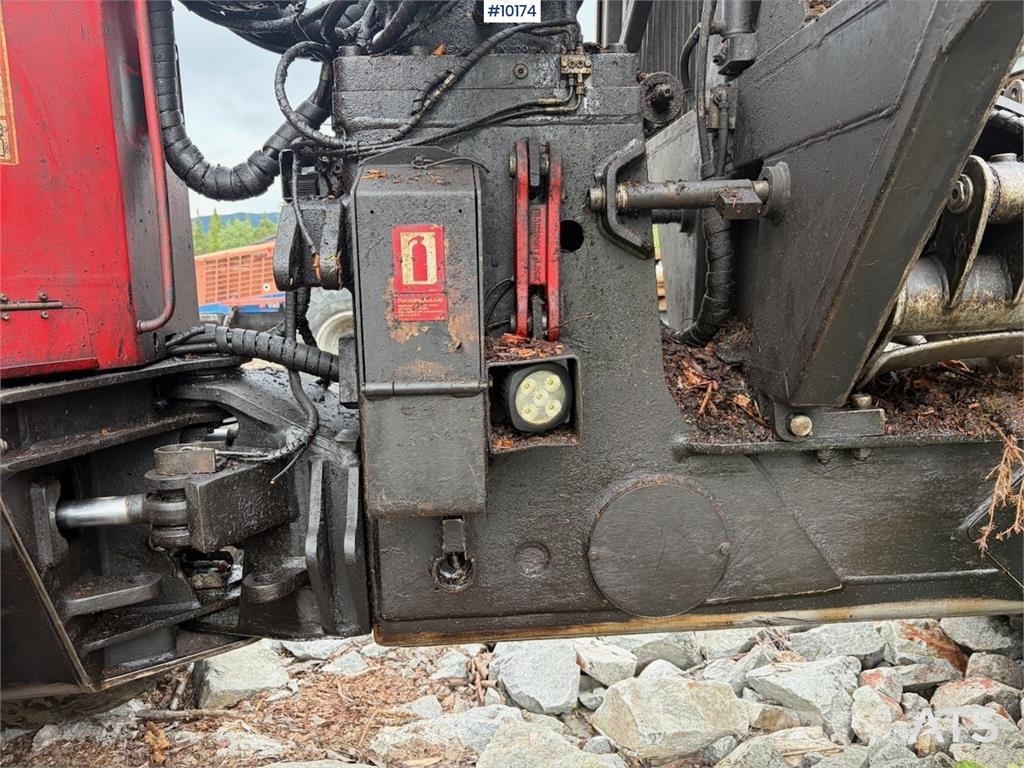 Komatsu 890.3 Lesní jeřáby