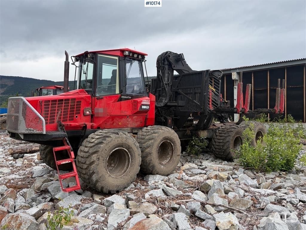 Komatsu 890.3 Lesní jeřáby