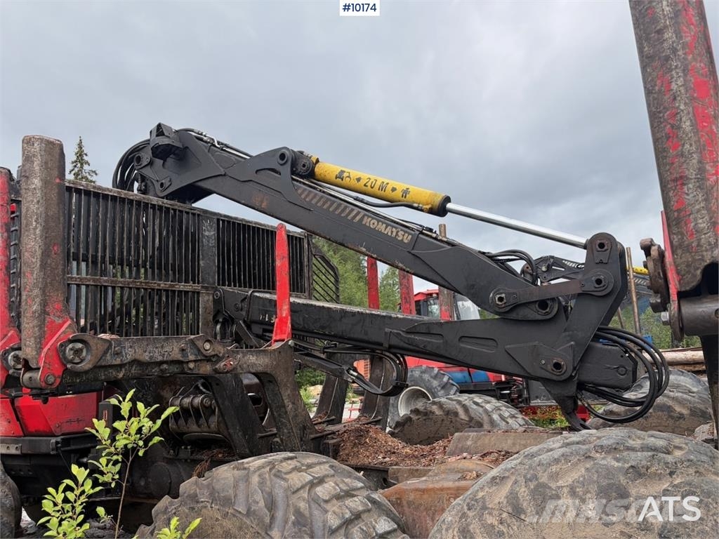 Komatsu 890.3 Lesní jeřáby